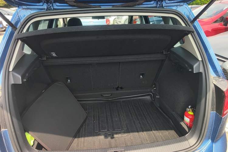 Used Volkswagen Golf Sportsvan 2016 230TSI Automatic Trend Edition Trunk