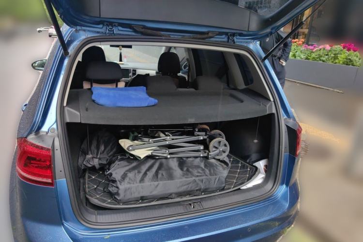 Used Volkswagen Golf Sportsvan 2016 230TSI Automatic Trend Edition Trunk