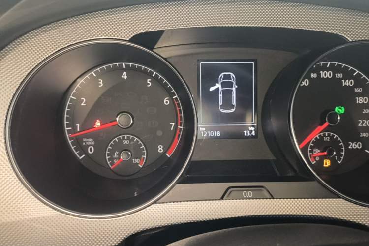 Used Volkswagen Golf Sportsvan 2016 230TSI Automatic Trend Edition Instrument Cluster