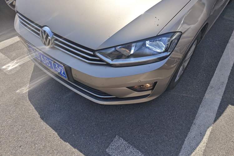 Used Volkswagen Golf Sportsvan 2016 230TSI Automatic Trend Edition Left Front Headlight