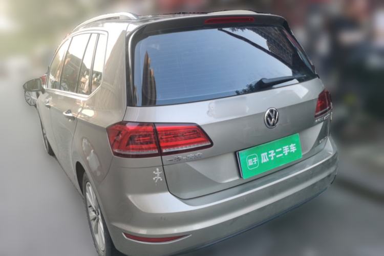 Used Volkswagen Golf Sportsvan 2016 230TSI Manual Entry-Level Trim Rear Left 45 Deg