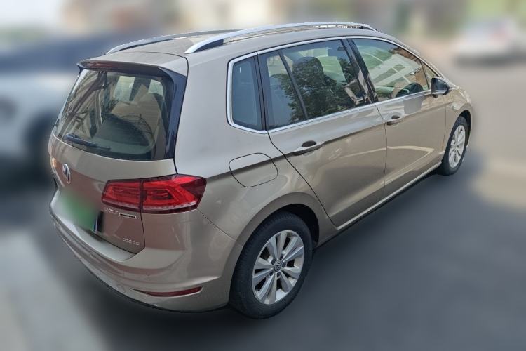 Used Volkswagen Golf Sportsvan 2016 230TSI Automatic Trend Edition Rear Right 45 Deg