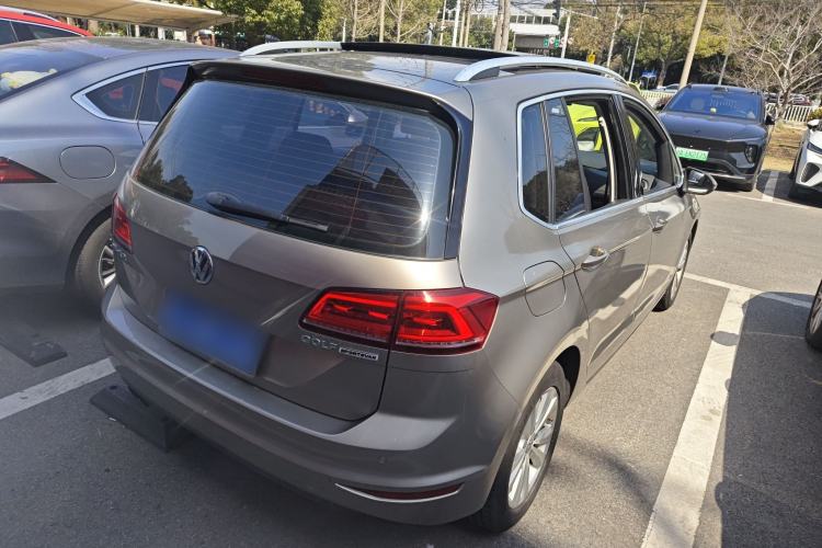 Used Volkswagen Golf Sportsvan 2016 230TSI Automatic Trend Edition Rear Right 45 Deg