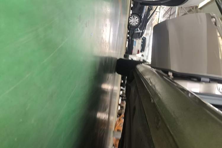 Used Volkswagen Golf Sportsvan 2016 230TSI Automatic Trend Edition Right Side Sill