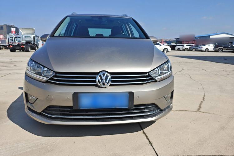Used Volkswagen Golf Sportsvan 2016 230TSI Automatic Trend Edition Exterior 1