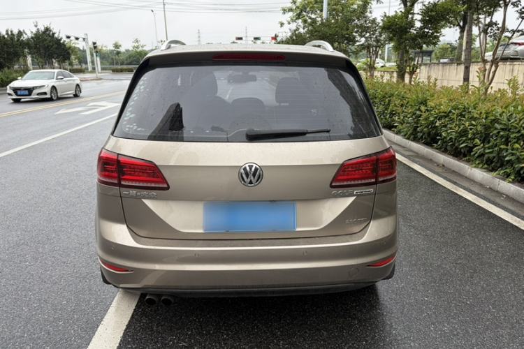 Used Volkswagen Golf Sportsvan 2016 230TSI Automatic Trend Edition Exterior 1