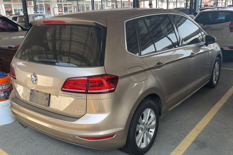 Used Volkswagen Golf Sportsvan 2016 230TSI Automatic Trend Edition Exterior 3