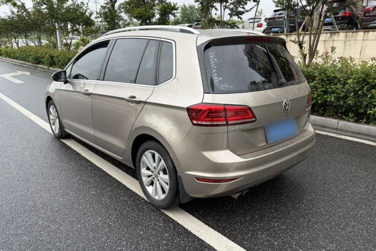 Used Volkswagen Golf Sportsvan 2016 230TSI Automatic Trend Edition Exterior 3