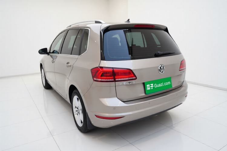 Used Volkswagen Golf Sportsvan 2016 1.6L Automatic Comfort Model Exterior 3