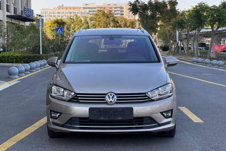 Used Volkswagen Golf Sportsvan 2016 280TSI Automatic Luxury Model Exterior 3