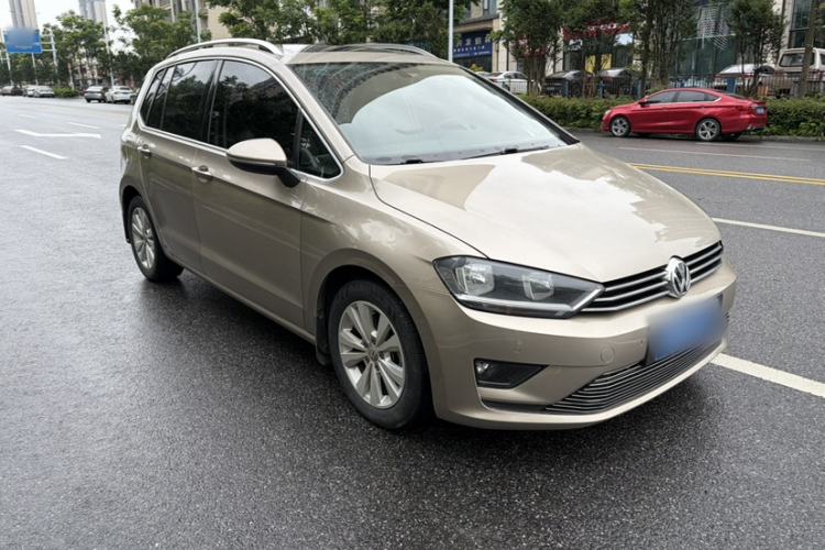 Used Volkswagen Golf Sportsvan 2016 230TSI Automatic Trend Edition Exterior 4