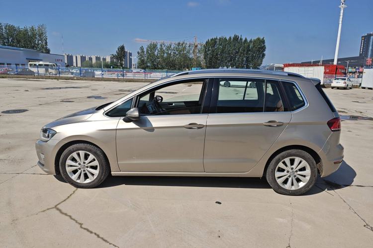 Used Volkswagen Golf Sportsvan 2016 230TSI Automatic Trend Edition Exterior 5