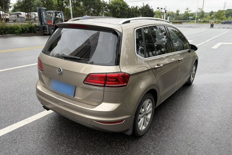 Used Volkswagen Golf Sportsvan 2016 230TSI Automatic Trend Edition Exterior 5