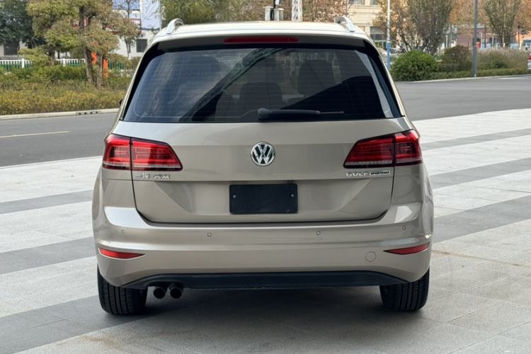 Used Volkswagen Golf Sportsvan 2016 230TSI Manual Entry-Level Trim Exterior 8