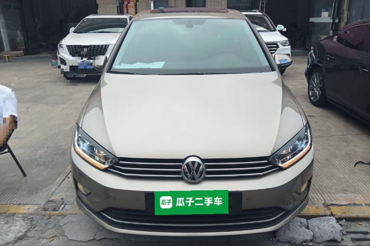 Used Volkswagen Golf Sportsvan 2016 230TSI Manual Entry-Level Trim Front