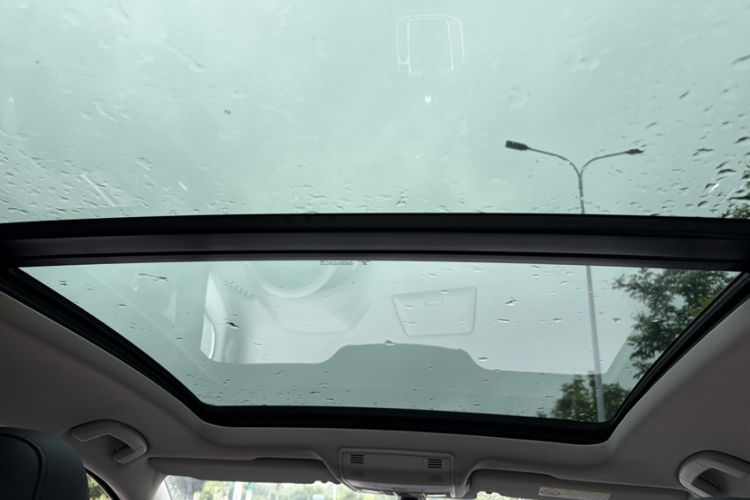 Used Volkswagen Golf Sportsvan 2016 230TSI Automatic Trend Edition Headliner