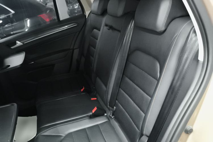 Used Volkswagen Golf Sportsvan 2016 230TSI Automatic Luxury Version Left Rear Seat