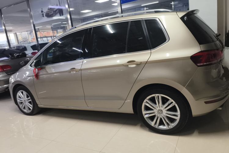 Used Volkswagen Golf Sportsvan 2016 230TSI Automatic Luxury Version Left Side