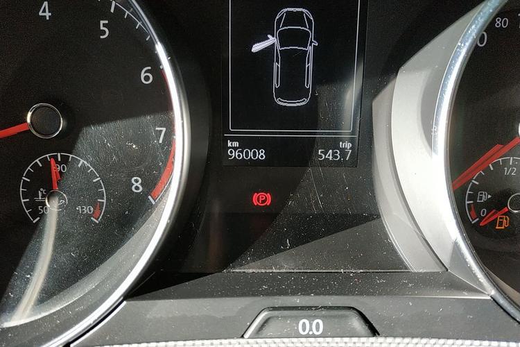 Used Volkswagen Golf Sportsvan 2016 230TSI Automatic Trend Edition Odometer Close Up