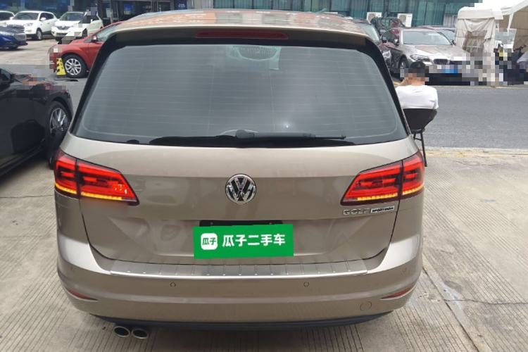 Used Volkswagen Golf Sportsvan 2016 230TSI Manual Entry-Level Trim Rear