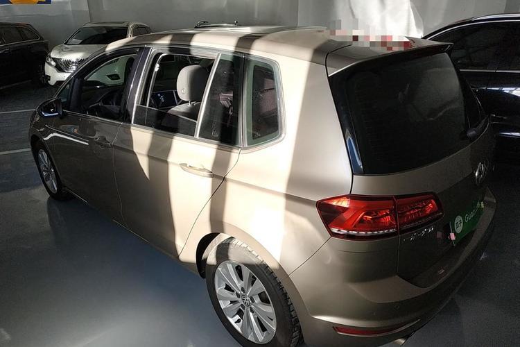 Used Volkswagen Golf Sportsvan 2016 230TSI Automatic Trend Edition Rear Left 45 Deg