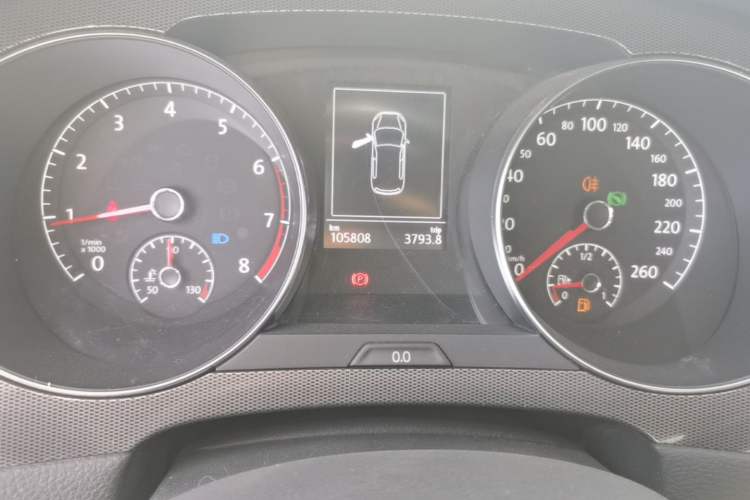 Used Volkswagen Golf Sportsvan 2016 230TSI Automatic Trend Edition Instrument Cluster