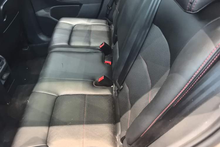 Used Volkswagen Golf Sportsvan 2016 230TSI Automatic Trend Edition Interior 4