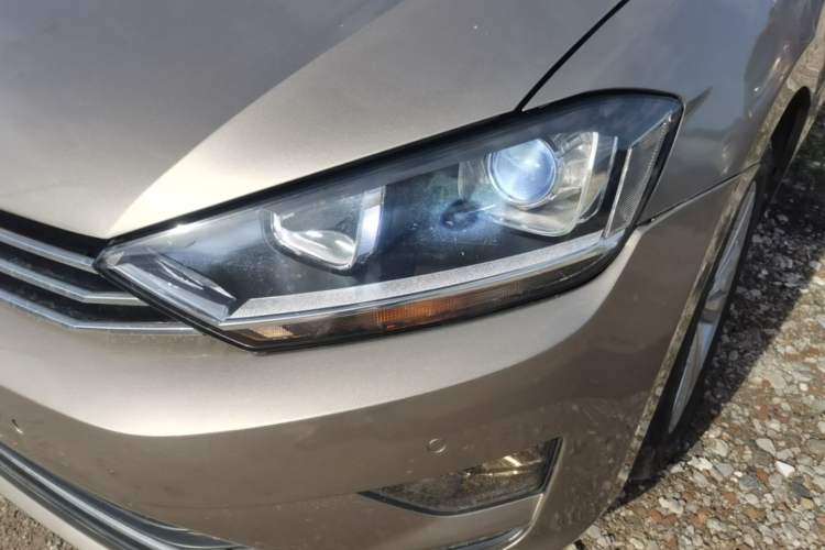 Used Volkswagen Golf Sportsvan 2016 230TSI Automatic Trend Edition Left Front Headlight