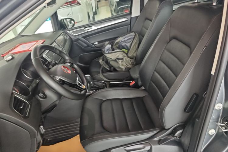 Used Volkswagen Golf Sportsvan 2016 280TSI Automatic Luxury Model Left Front Seat