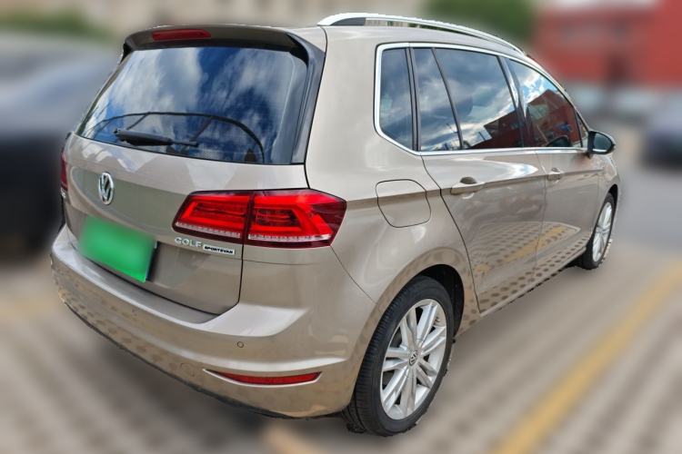 Used Volkswagen Golf Sportsvan 2016 280TSI Automatic Luxury Model Rear Right 45 Deg