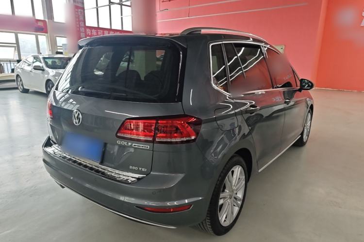 Used Volkswagen Golf Sportsvan 2016 280TSI Automatic Luxury Model Rear Right 45 Deg