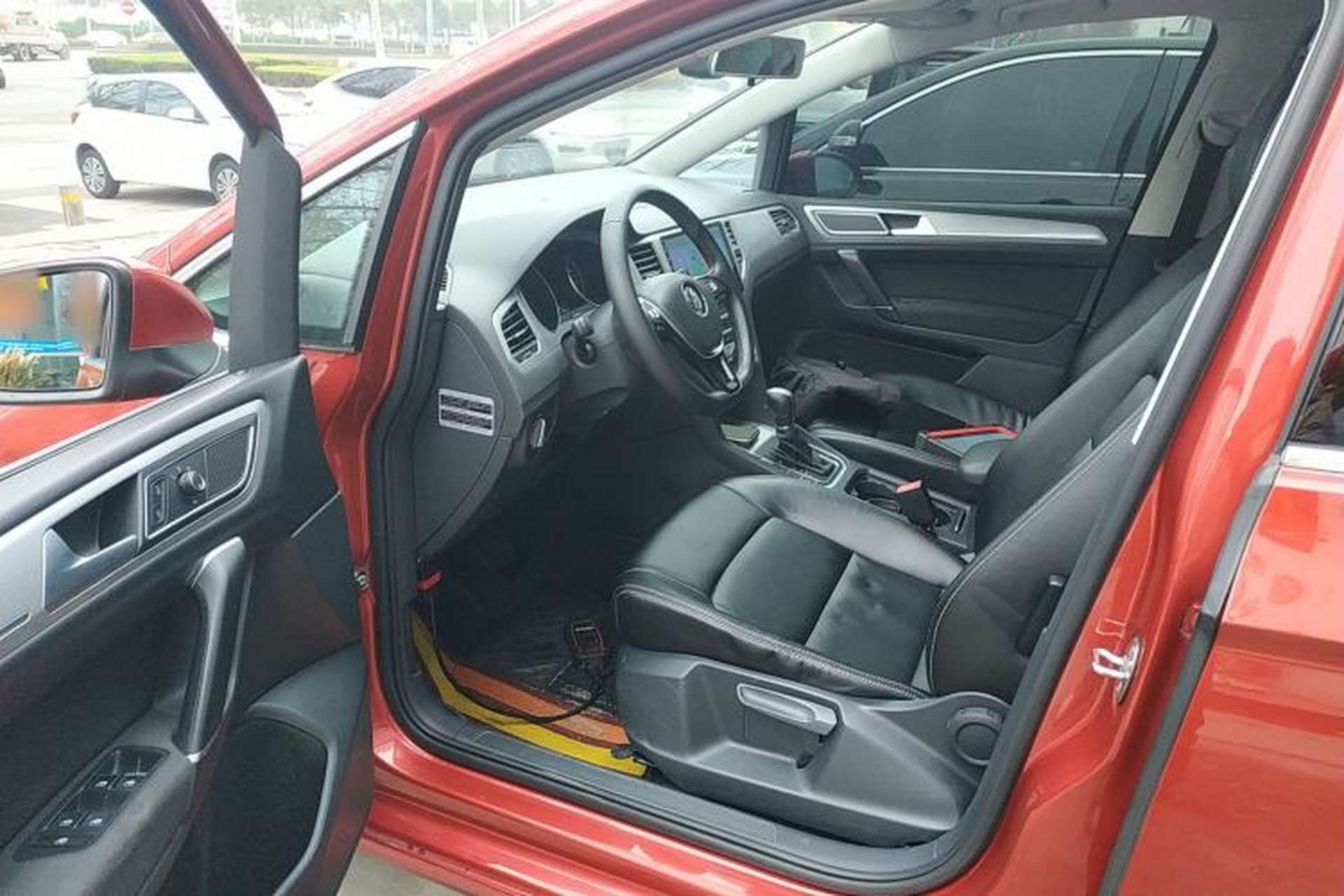 Used Volkswagen Golf Sportsvan 2016 230TSI Automatic Trend Edition Driver Seat
