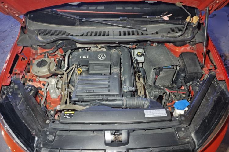 Used Volkswagen Golf Sportsvan 2016 230TSI Automatic Trend Edition Engine Bay
