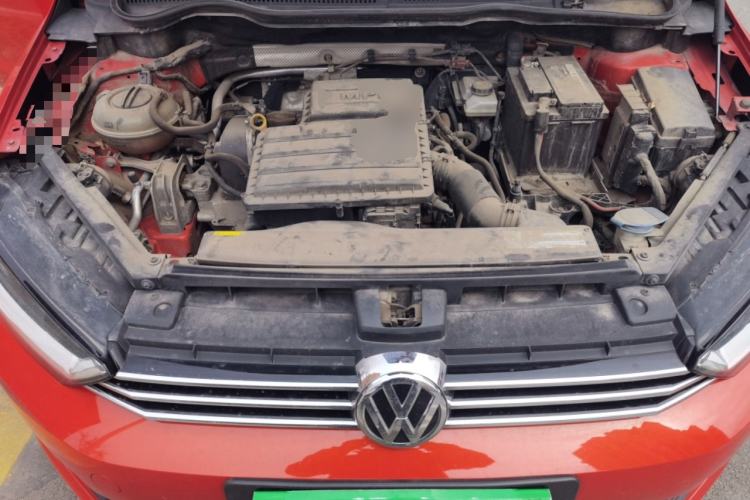 Used Volkswagen Golf Sportsvan 2016 1.6L Automatic Comfort Model Engine Bay