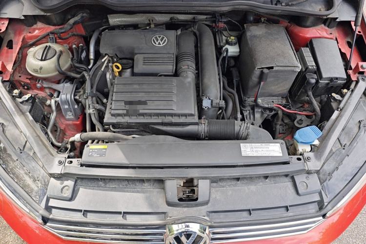 Used Volkswagen Golf Sportsvan 2016 280TSI Automatic Flagship Model Engine Bay