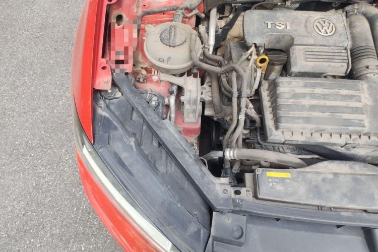 Used Volkswagen Golf Sportsvan 2016 230TSI Automatic Trend Edition Engine Bay Right