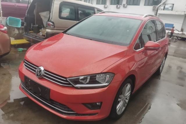 Ojetý Volkswagen Golf Sportsvan 2016 230TSI Automatic Luxury Version