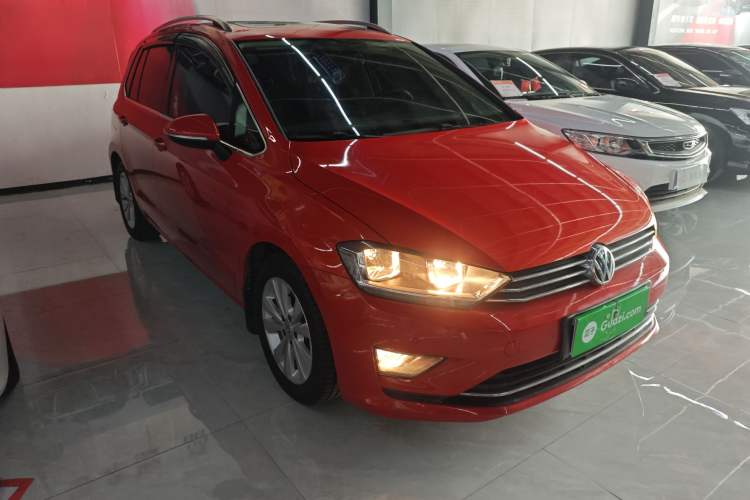 Used Volkswagen Golf Sportsvan 2016 230TSI Automatic Trend Edition Exterior 1