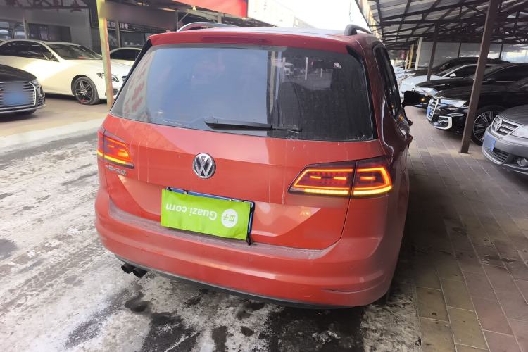 Used Volkswagen Golf Sportsvan 2016 230TSI Automatic Trend Edition Exterior 4