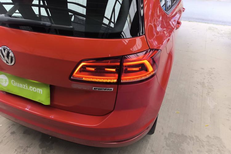 Used Volkswagen Golf Sportsvan 2016 1.6L Automatic Comfort Model Exterior 6