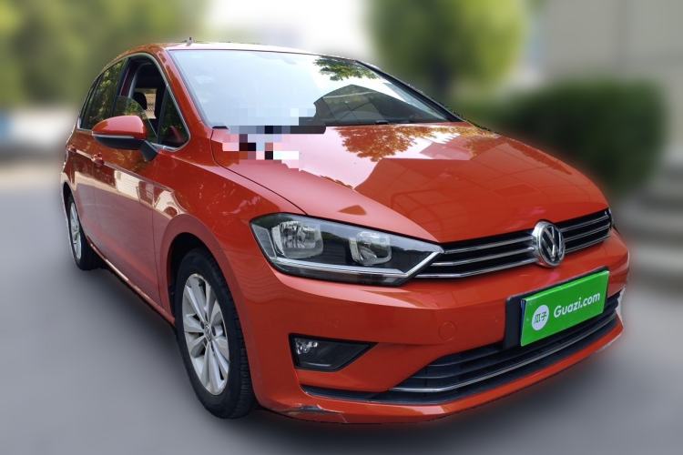 Used Volkswagen Golf Sportsvan 2016 230TSI Automatic Trend Edition Front Right 45 Deg