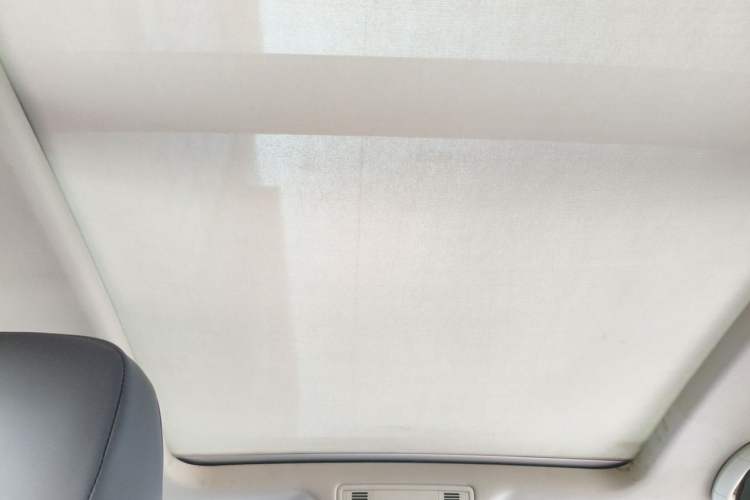 Used Volkswagen Golf Sportsvan 2016 230TSI Automatic Trend Edition Headliner