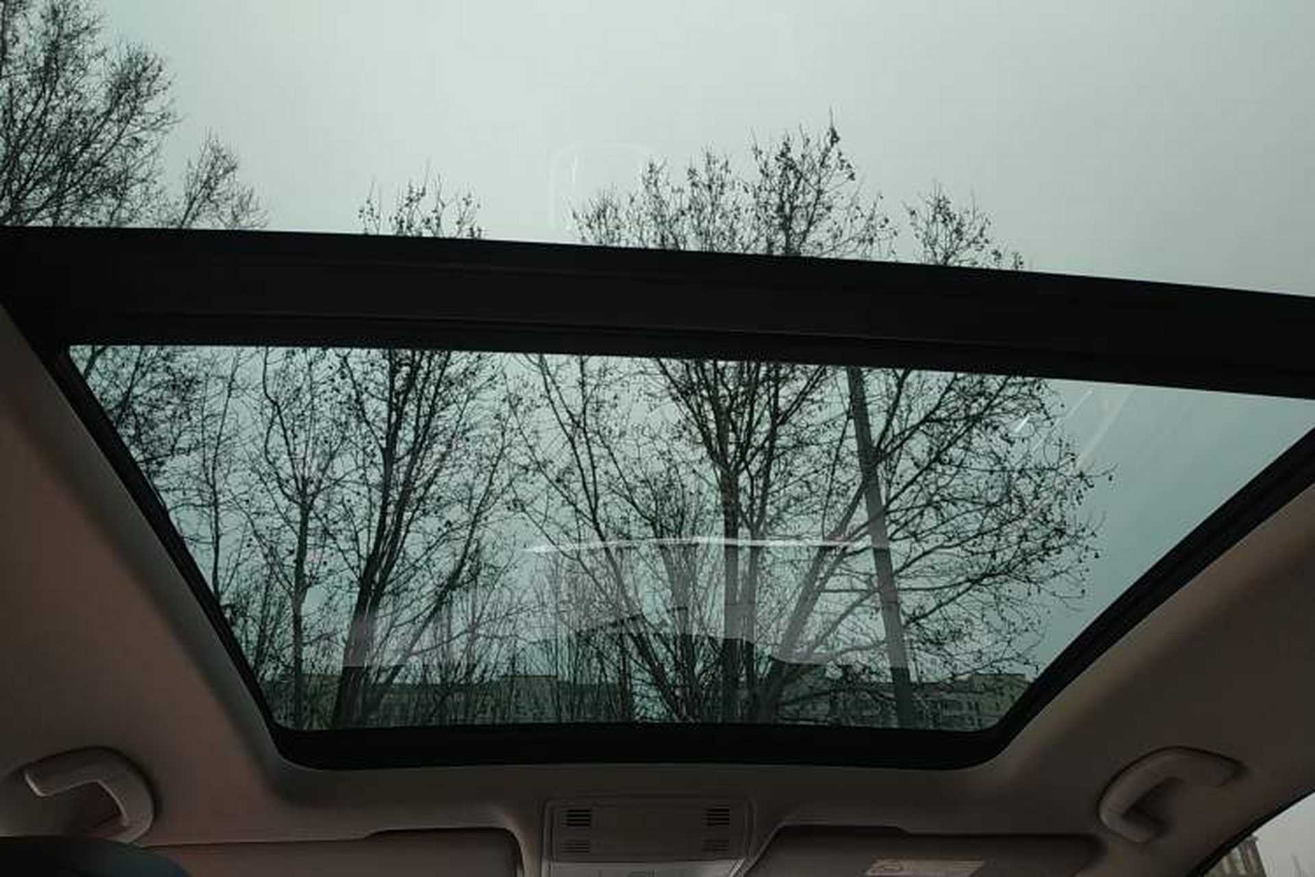 Used Volkswagen Golf Sportsvan 2016 230TSI Automatic Trend Edition Headliner