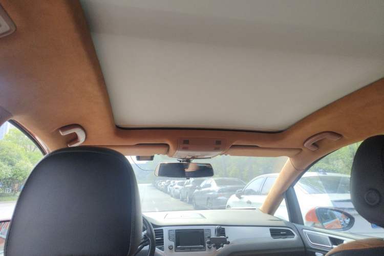 Used Volkswagen Golf Sportsvan 2016 230TSI Automatic Trend Edition Headliner