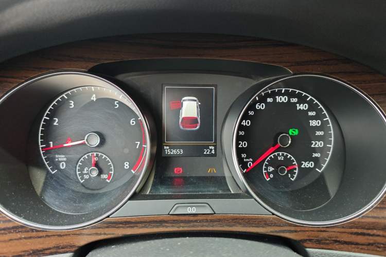 Used Volkswagen Golf Sportsvan 2016 280TSI Automatic Flagship Model Instrument Cluster
