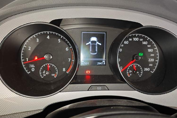 Used Volkswagen Golf Sportsvan 2016 230TSI Automatic Trend Edition Instrument Cluster
