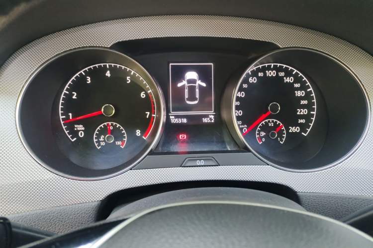 Used Volkswagen Golf Sportsvan 2016 230TSI Automatic Trend Edition Instrument Cluster