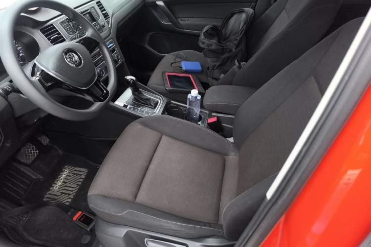 Used Volkswagen Golf Sportsvan 2016 1.6L Automatic Comfort Model Left Front Seat