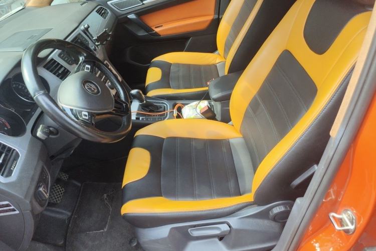 Used Volkswagen Golf Sportsvan 2016 230TSI Automatic Trend Edition Left Front Seat
