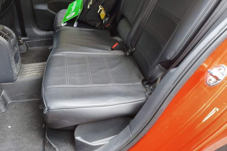 Used Volkswagen Golf Sportsvan 2016 230TSI Automatic Trend Edition Left Rear Seat